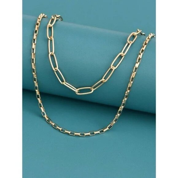 2-Piece Minimalist Chain Necklace Set, Gold - Picture 2 of 4